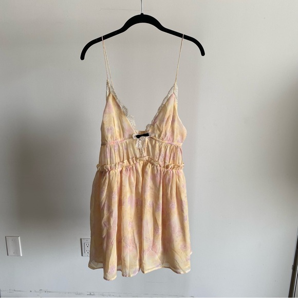 $198 NWT For Love And Lemons “Elita” Floral Mini Dress Sz Small - Picture 5 of 11